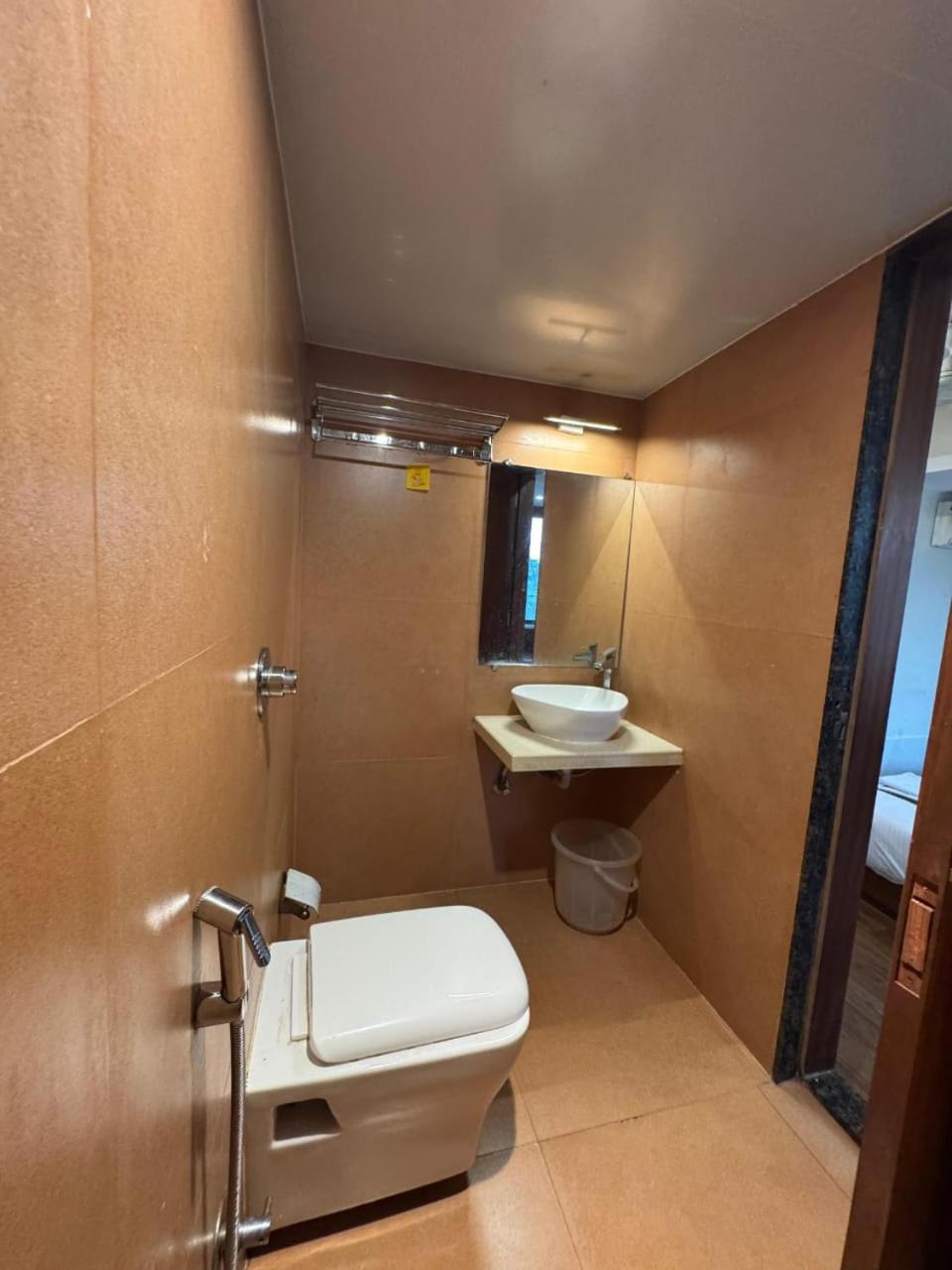 Hotel Aflon Midc Andheri East Βομβάη Εξωτερικό φωτογραφία